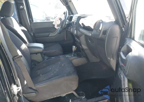 2016 Jeep Wrangler Unlimited Sport from USA, damaged, VIN 1C4BJWDG4GL235171